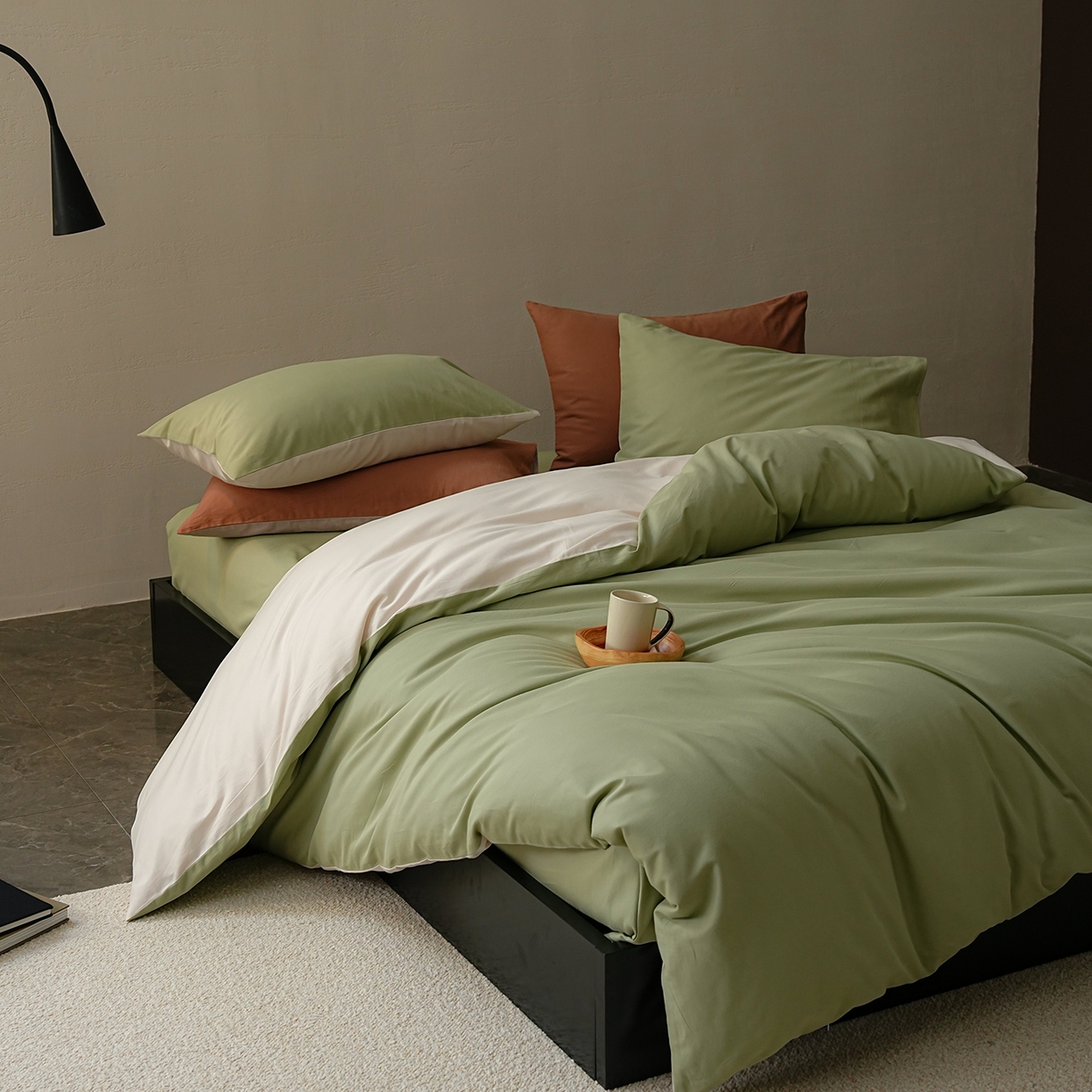 91家纺网 家纺一手货源 找家纺 禾时 2025新款A类全棉贡缎磨毛纯色四件套（礼盒包装）-风格1 玉林-反