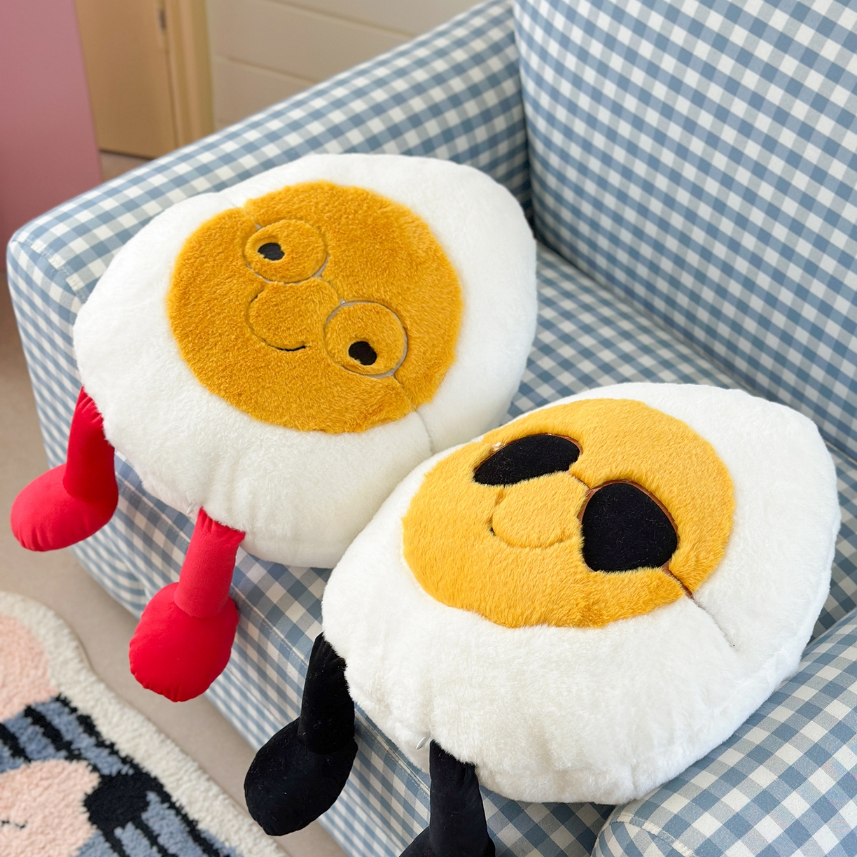 91家纺网 家纺一手货源 找家纺 （总）美茉家居 2025新款蛋仔兔毛绒异形抱枕