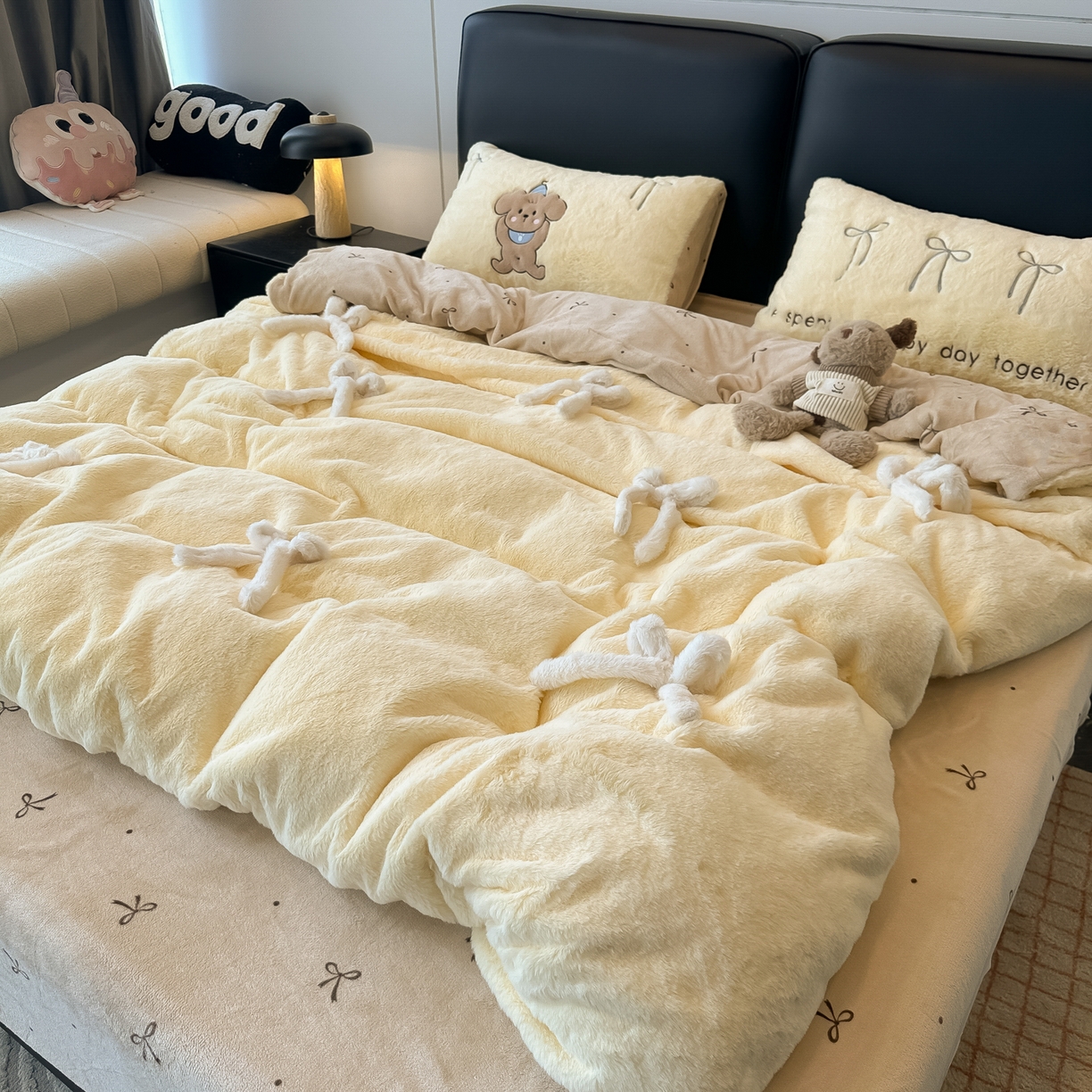 91家纺网 家纺一手货源 找家纺 （总）盼季家纺 2025新款牛奶绒立体蝴蝶结四件套