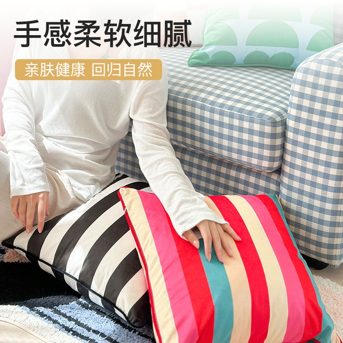 91家纺网 家纺一手货源 找家纺 美茉家居 2025新款荷兰绒丝绒炫彩方枕抱枕 彩虹条