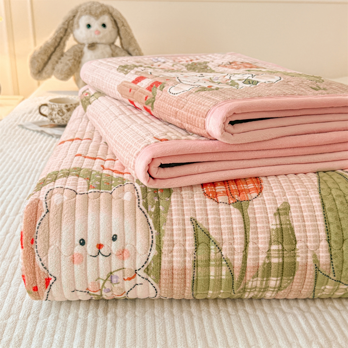 慕木家纺 2025新款高克重牛奶绒小清新印花卡通夹棉单床盖床盖单件（提供买家秀) 牛奶绒床盖-芭比猫