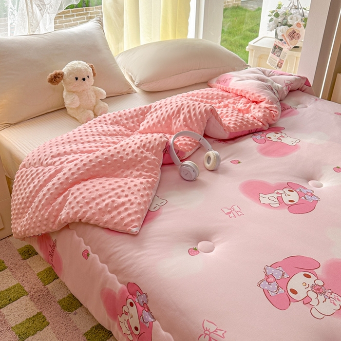 91家纺网 家纺一手货源 找家纺 （总）希诺家居 2025新款正版授权三丽鸥秋冬针织棉豆豆被儿童被被子被芯