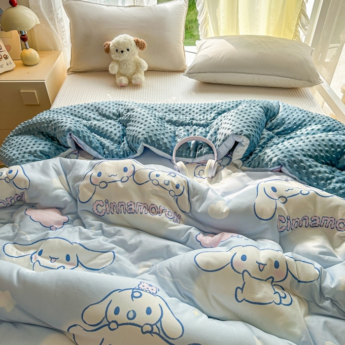91家纺网 家纺一手货源 找家纺 希诺家居 2025新款正版授权三丽鸥秋冬针织棉豆豆被儿童被被子被芯 云朵大耳狗
