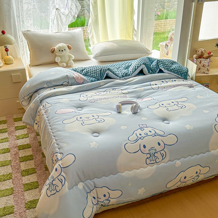 91家纺网 家纺一手货源 找家纺 希诺家居 2025新款正版授权三丽鸥秋冬针织棉豆豆被儿童被被子被芯 云朵大耳狗