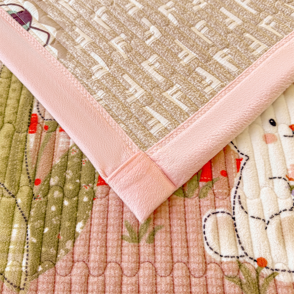 91家纺网 家纺一手货源 找家纺 慕木家纺 2025新款高克重牛奶绒小清新印花卡通夹棉单床盖床盖单件（提供买家秀) 牛奶绒床盖-芭比猫