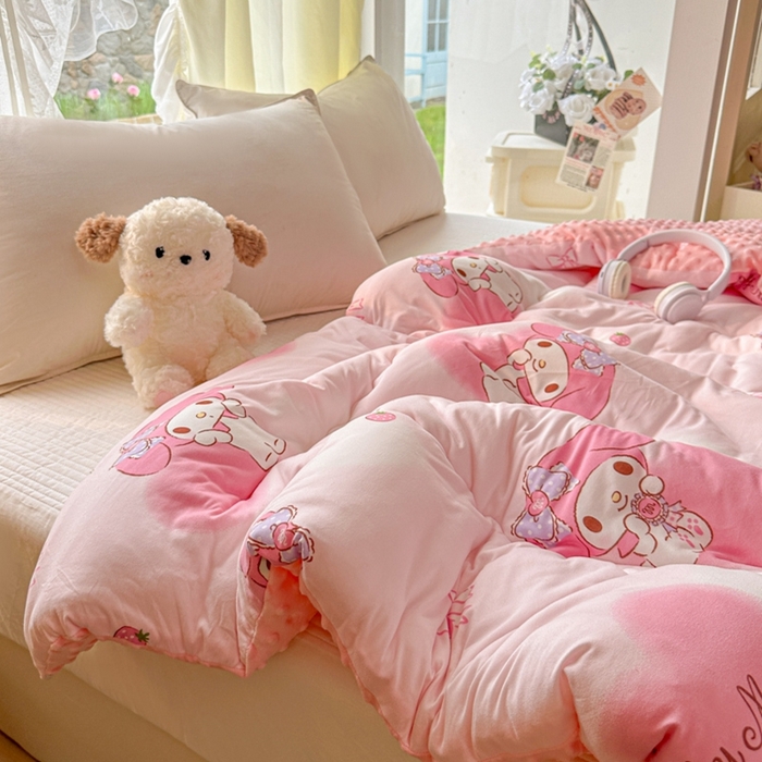 91家纺网 家纺一手货源 找家纺 希诺家居 2025新款正版授权三丽鸥秋冬针织棉豆豆被儿童被被子被芯 爱心美乐蒂