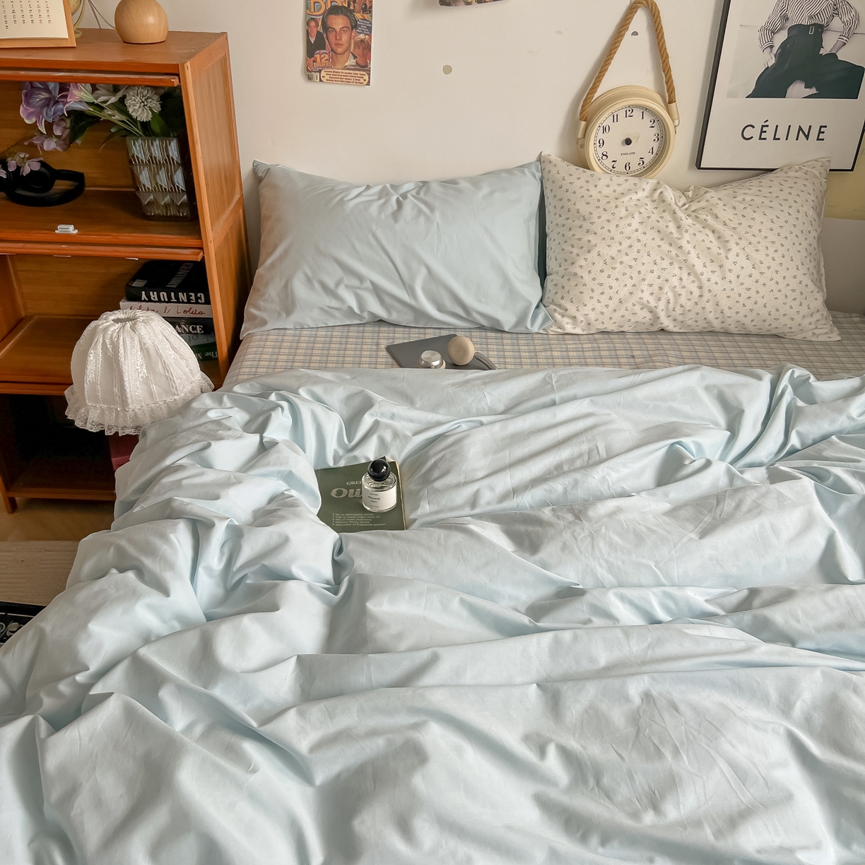 91家纺网 家纺一手货源 找家纺 对白 2025新款混搭全棉纯棉色织水洗棉四件套-西西里 西西里-天青蓝（枕套天青蓝+小花）