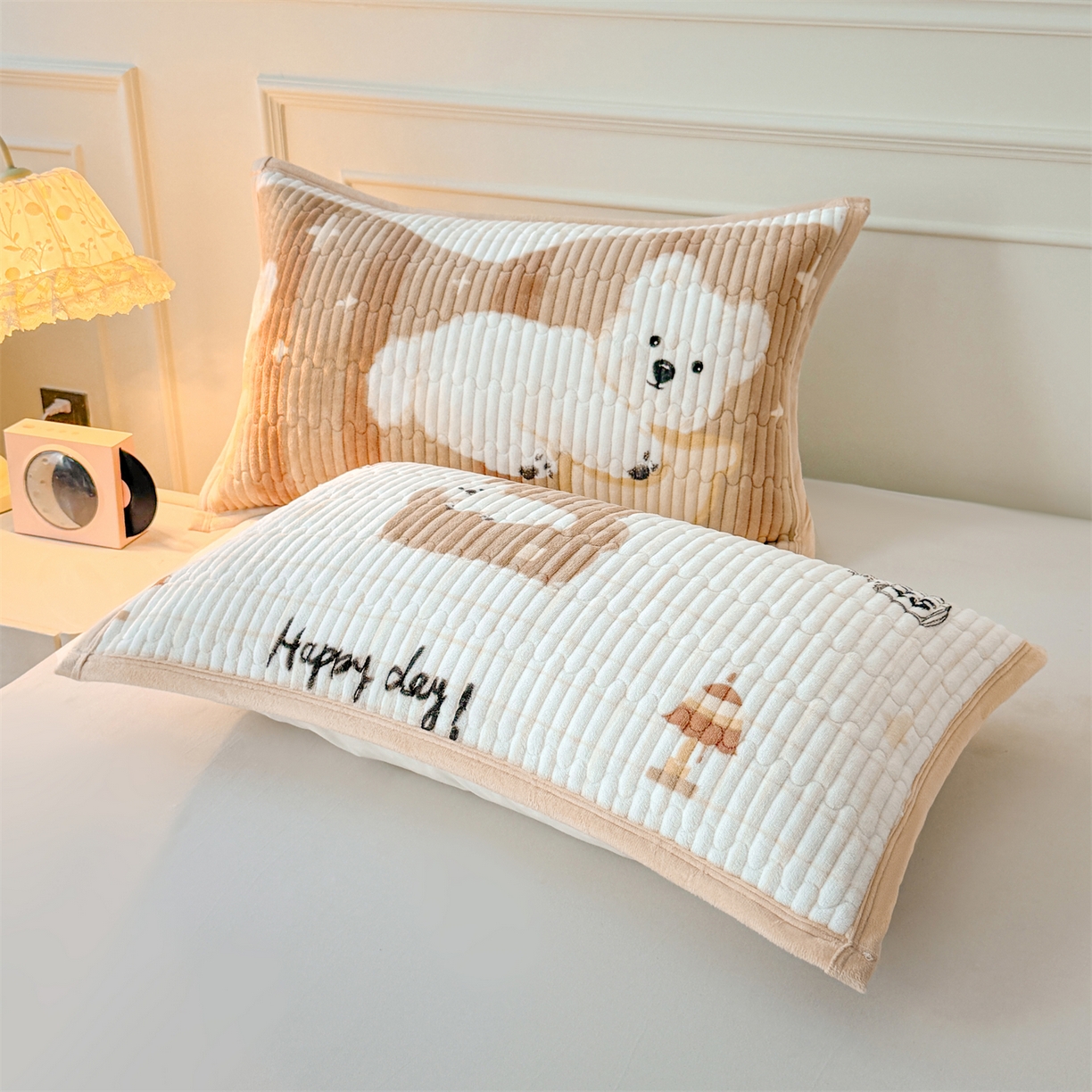 91家纺网 家纺一手货源 找家纺 慕木家纺 2025新款高克重牛奶绒小清新印花卡通夹棉单床盖床盖单件（提供买家秀) 牛奶绒床盖-可爱狗