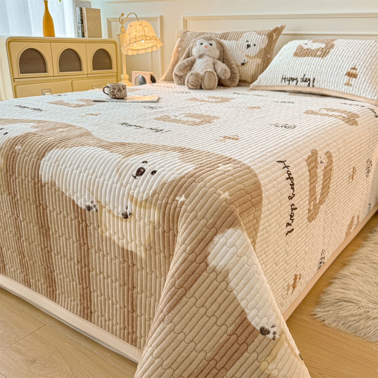 91家纺网 家纺一手货源 找家纺 慕木家纺 2025新款高克重牛奶绒小清新印花卡通夹棉单床盖床盖单件（提供买家秀) 牛奶绒床盖-可爱狗