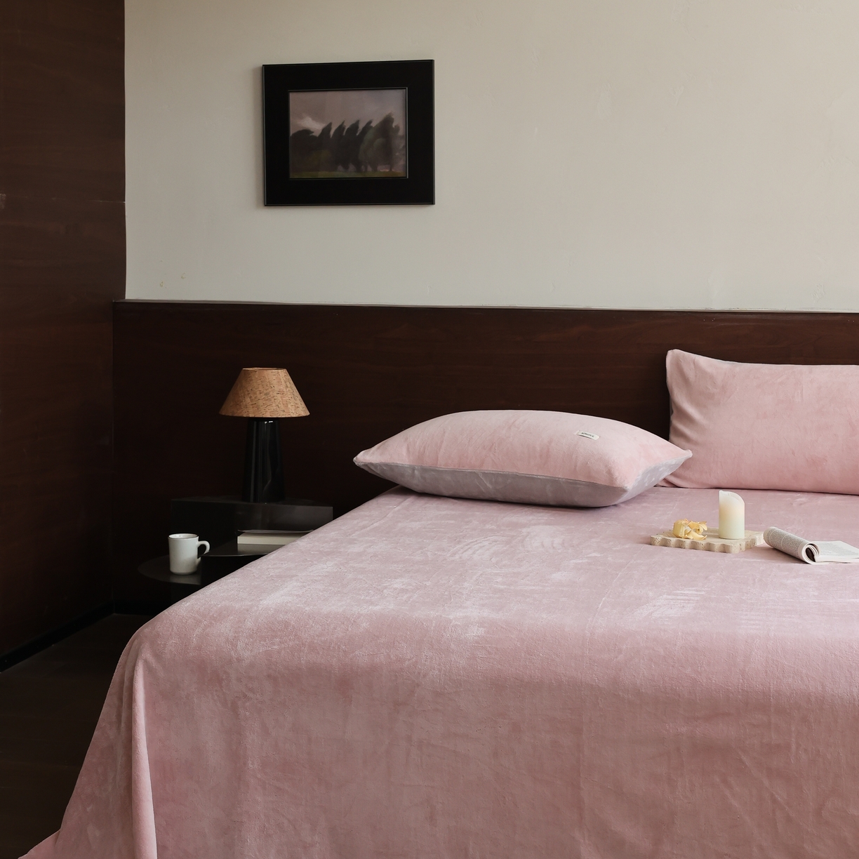 91家纺网 家纺一手货源 找家纺 （总）时光里 2025新款230克纯色简约双拼牛奶绒四件套单品床单