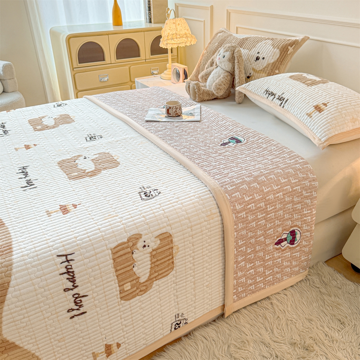 91家纺网 家纺一手货源 找家纺 慕木家纺 2025新款高克重牛奶绒小清新印花卡通夹棉单床盖床盖单件（提供买家秀) 牛奶绒床盖-可爱狗