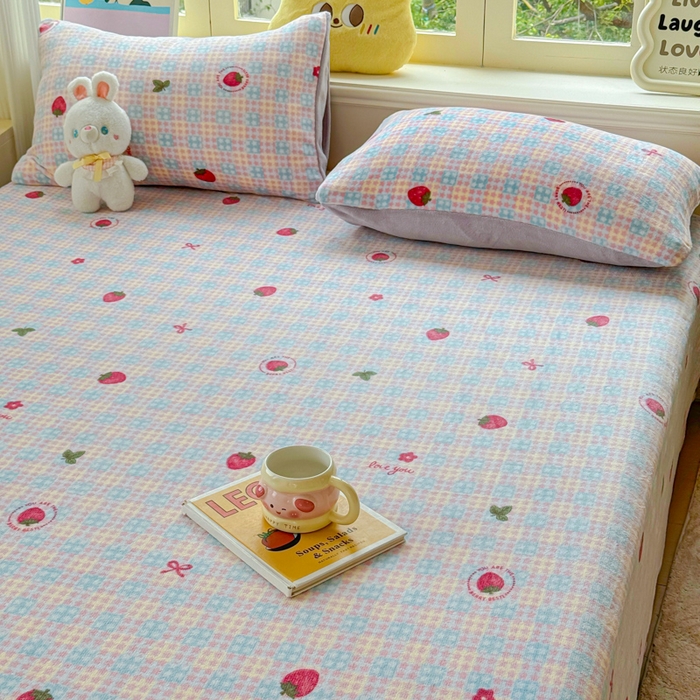 91家纺网 家纺一手货源 找家纺 澜妃 2025新款高克重软软糯糯牛奶绒单床单CD系列（小红书推荐） CD-草莓软心