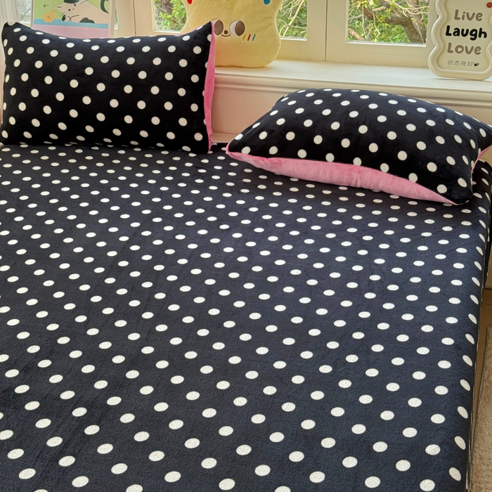 91家纺网 家纺一手货源 找家纺 澜妃 2025新款高克重软软糯糯牛奶绒单床单CD系列（小红书推荐） CD-黑珍珠