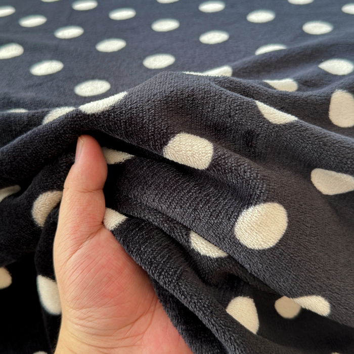 91家纺网 家纺一手货源 找家纺 澜妃 2025新款高克重软软糯糯牛奶绒单床单CD系列（小红书推荐） CD-黑珍珠