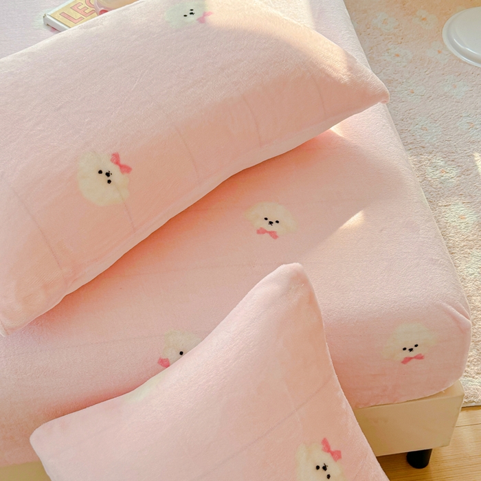 91家纺网 家纺一手货源 找家纺 澜妃 2025新款高克重软软糯糯牛奶绒单床笠CL系列（小红书推荐） CL-绒绒小狗粉