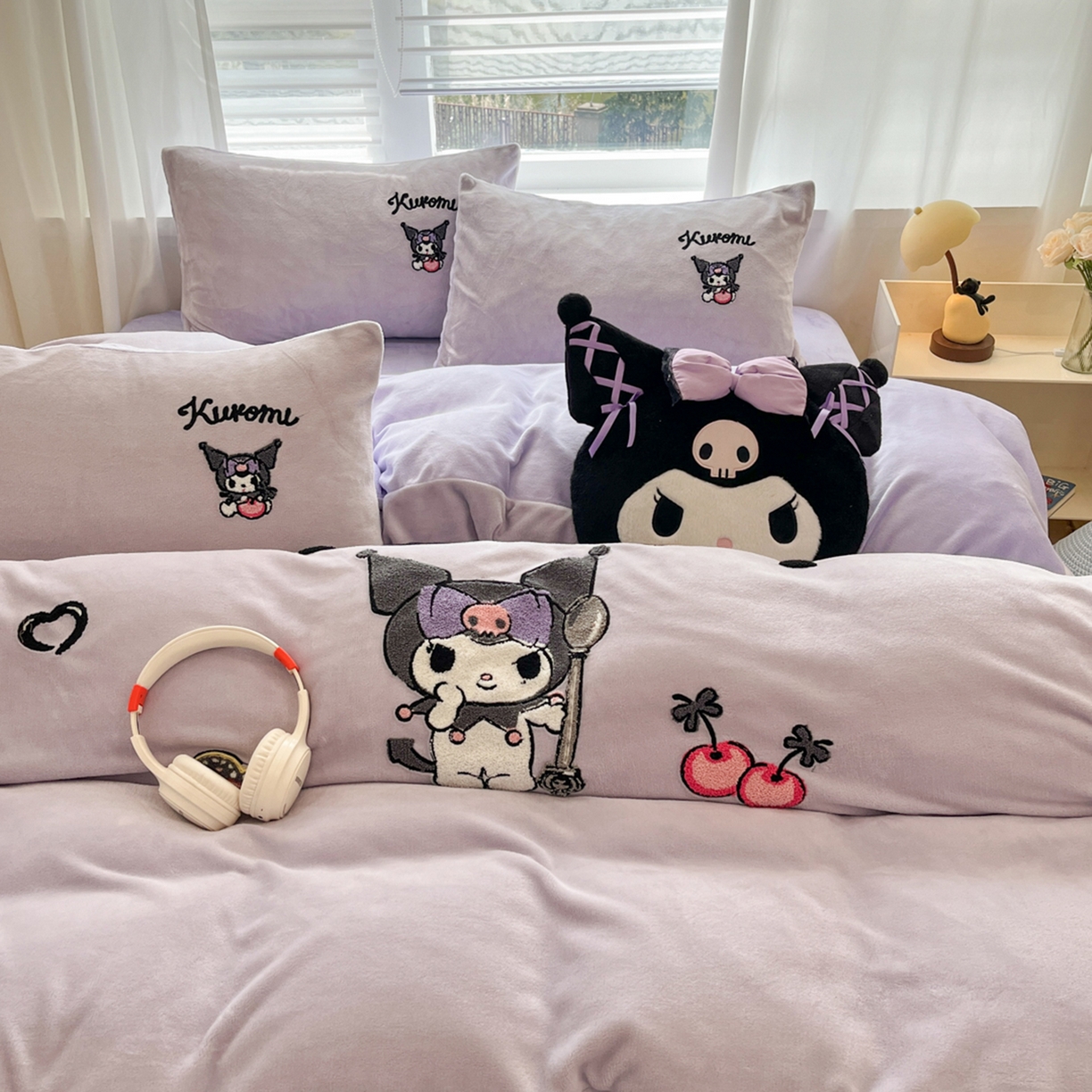 91家纺网 家纺一手货源 找家纺 （总）沐辰 2025新款牛奶绒绣花三丽鸥系列四件套