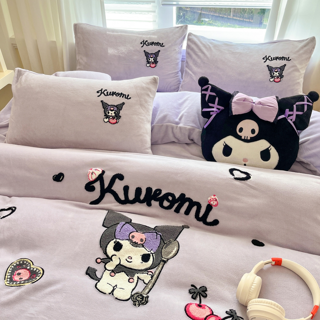 91家纺网 家纺一手货源 找家纺 （总）沐辰 2025新款牛奶绒绣花三丽鸥系列四件套