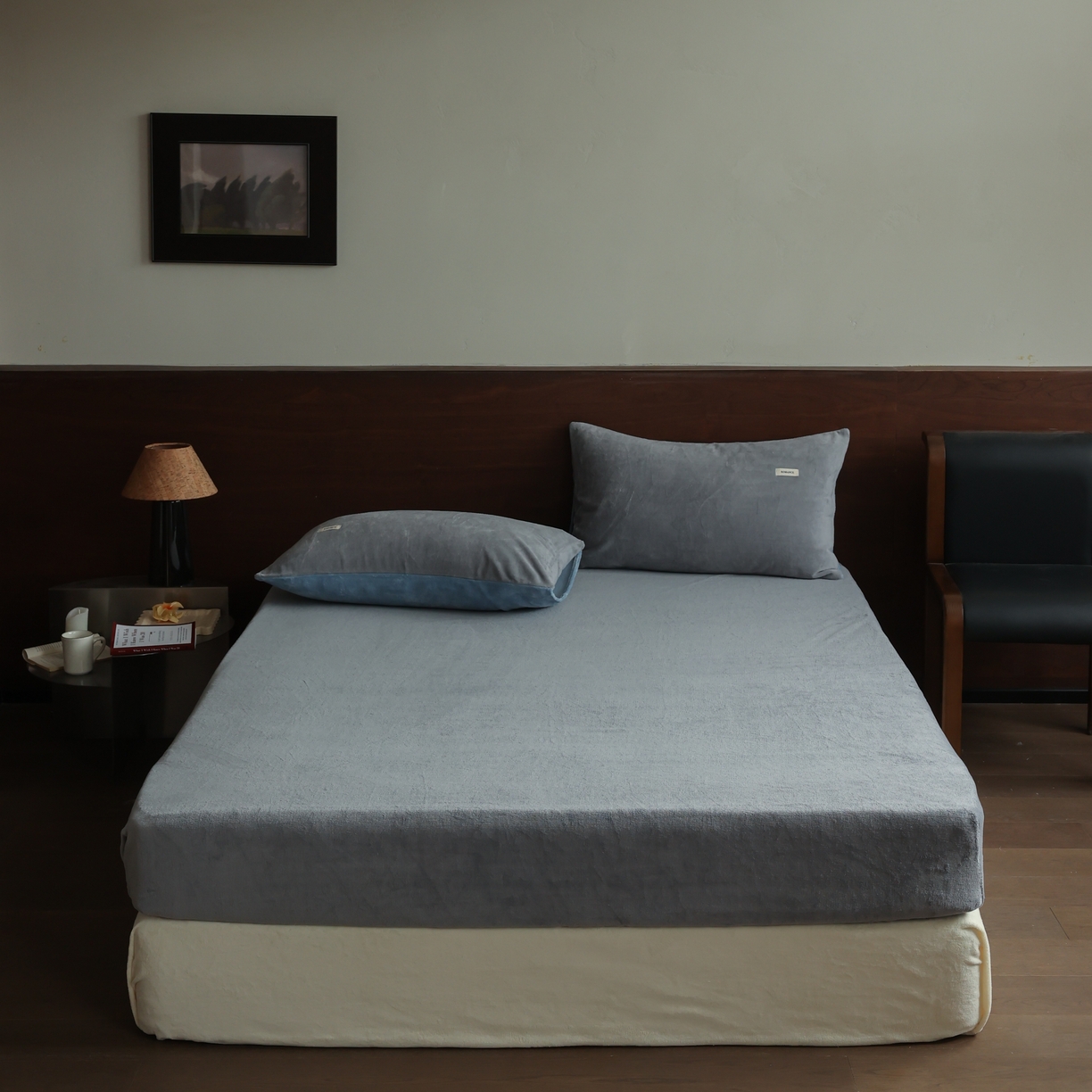 91家纺网 家纺一手货源 找家纺 （总）时光里 2025新款230克纯色简约双拼牛奶绒四件套单品床笠