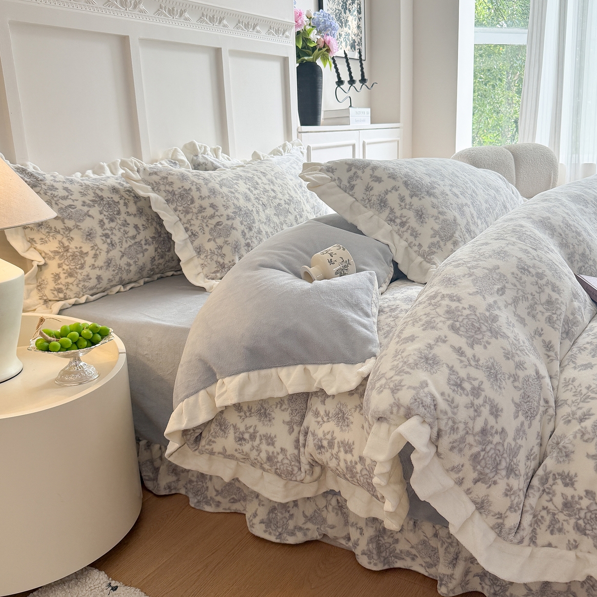 潘朵拉家纺 2025新款法式牛奶绒双层花边四件套 南梦