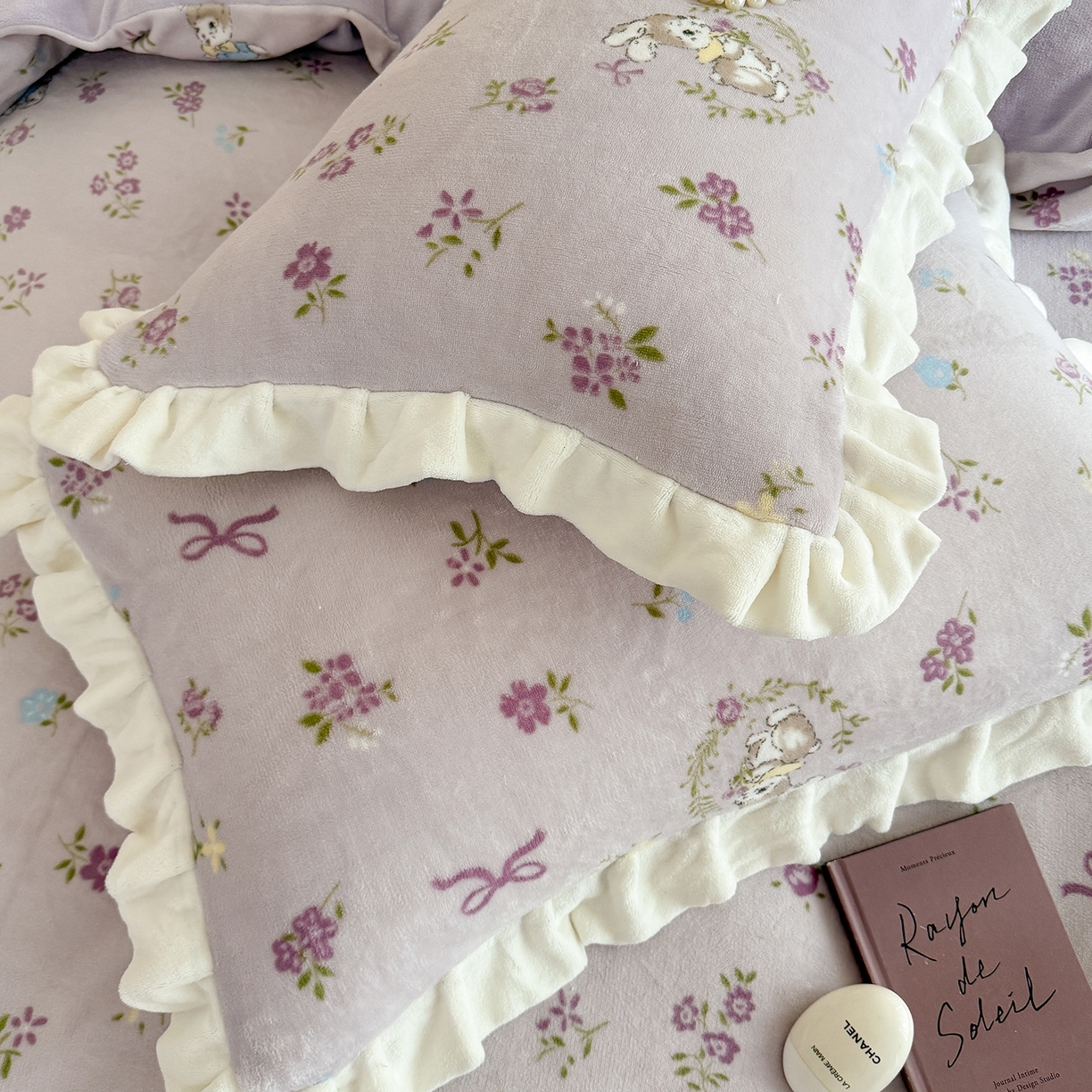 91家纺网 家纺一手货源 找家纺 潘朵拉家纺 2025新款法式牛奶绒双层花边四件套 梦露