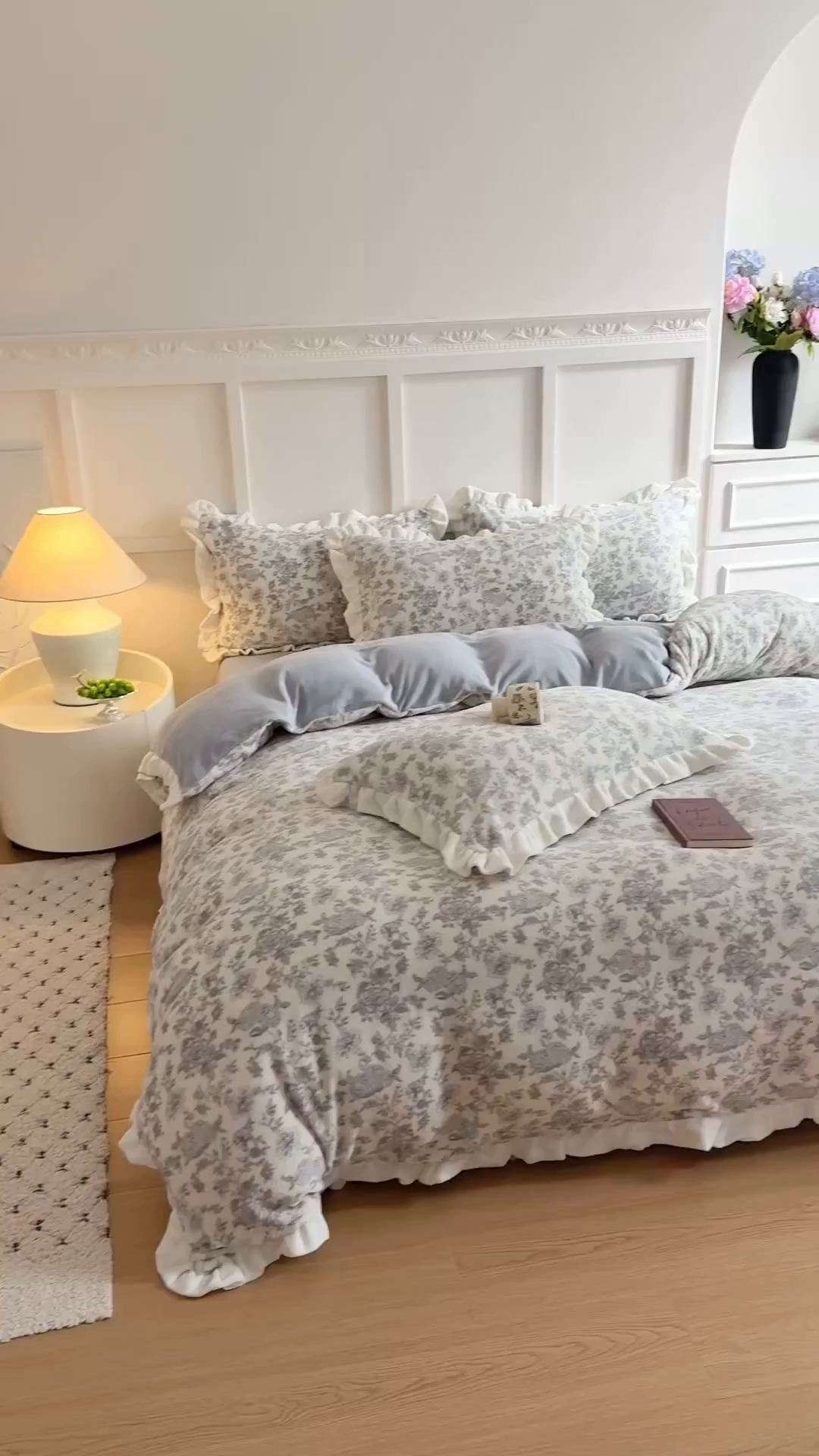 91家纺网 家纺一手货源 找家纺 潘朵拉家纺 2025新款法式牛奶绒双层花边四件套 南梦