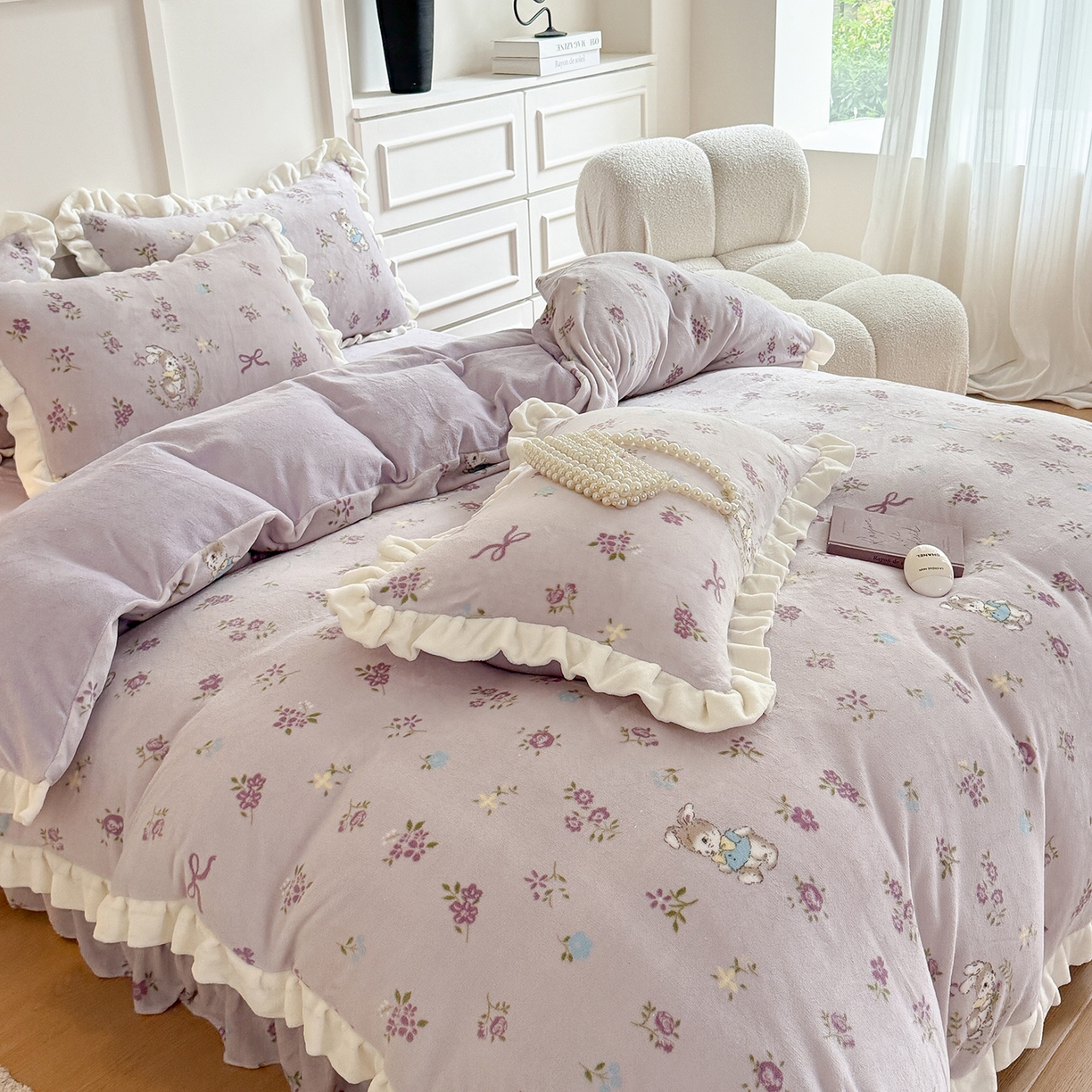 91家纺网 家纺一手货源 找家纺 潘朵拉家纺 2025新款法式牛奶绒双层花边四件套 梦露