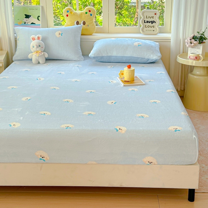 91家纺网 家纺一手货源 找家纺 澜妃 2025新款高克重软软糯糯牛奶绒单床笠CL系列（小红书推荐） CL-绒绒小狗蓝