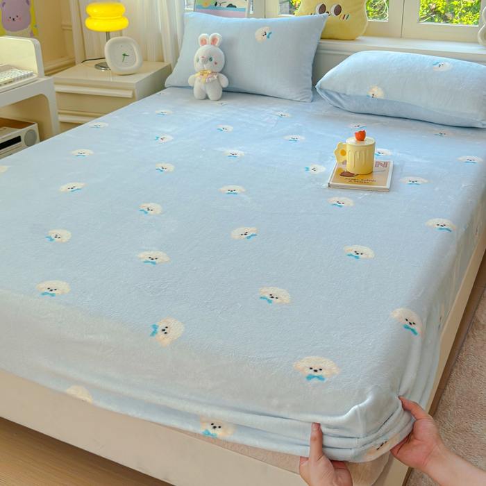 91家纺网 家纺一手货源 找家纺 澜妃 2025新款高克重软软糯糯牛奶绒单床笠CL系列（小红书推荐） CL-绒绒小狗蓝