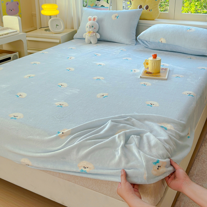 91家纺网 家纺一手货源 找家纺 澜妃 2025新款高克重软软糯糯牛奶绒单床笠CL系列（小红书推荐） CL-绒绒小狗蓝