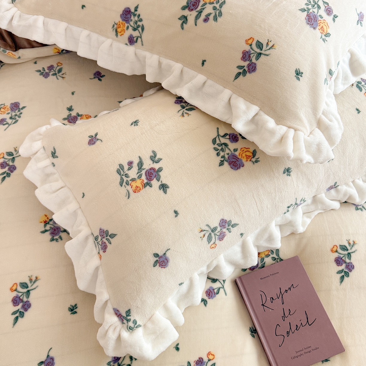 91家纺网 家纺一手货源 找家纺 潘朵拉家纺 2025新款法式牛奶绒双层花边四件套 紫苏