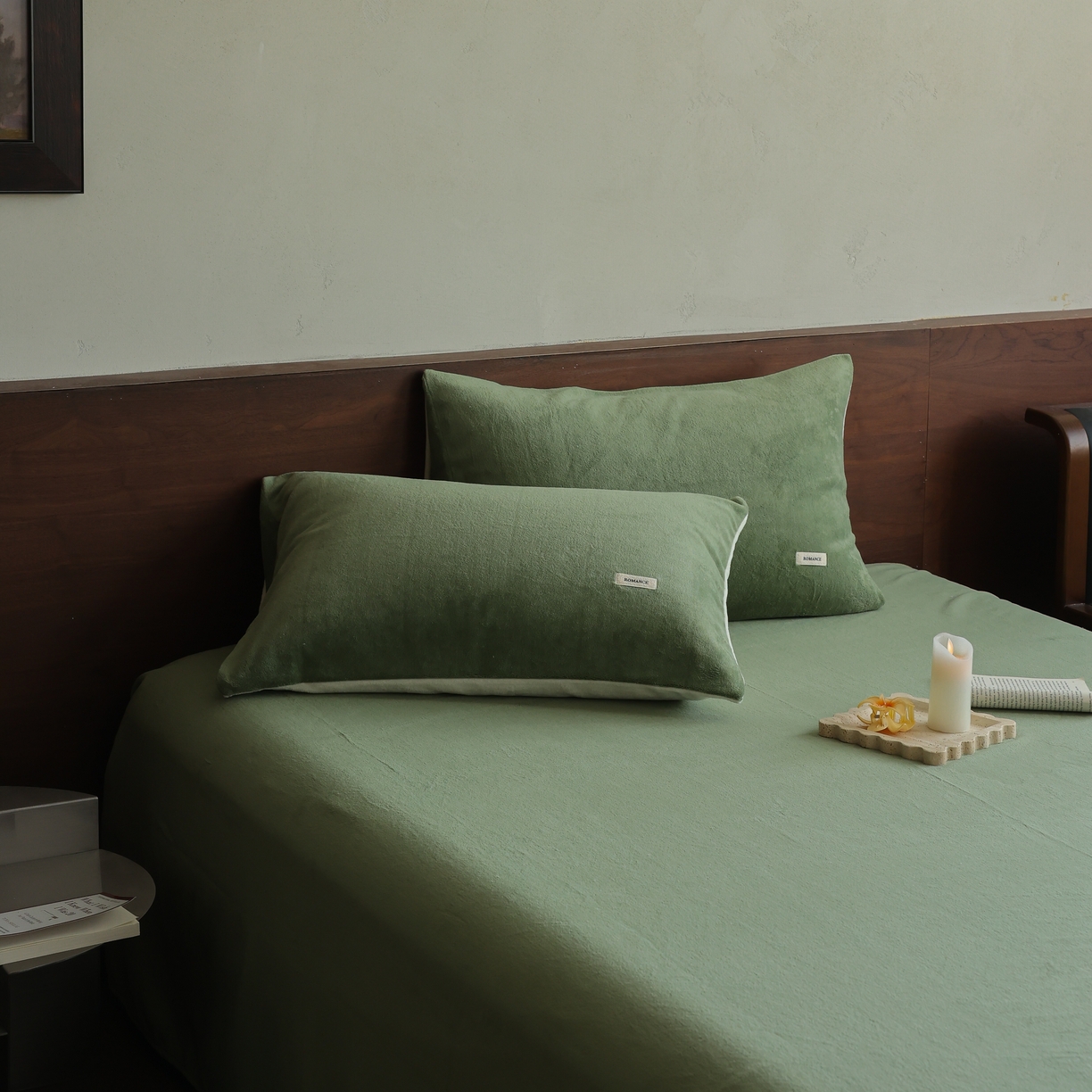 91家纺网 家纺一手货源 找家纺 （总）时光里 2025新款230克纯色简约双拼牛奶绒四件套单品枕套