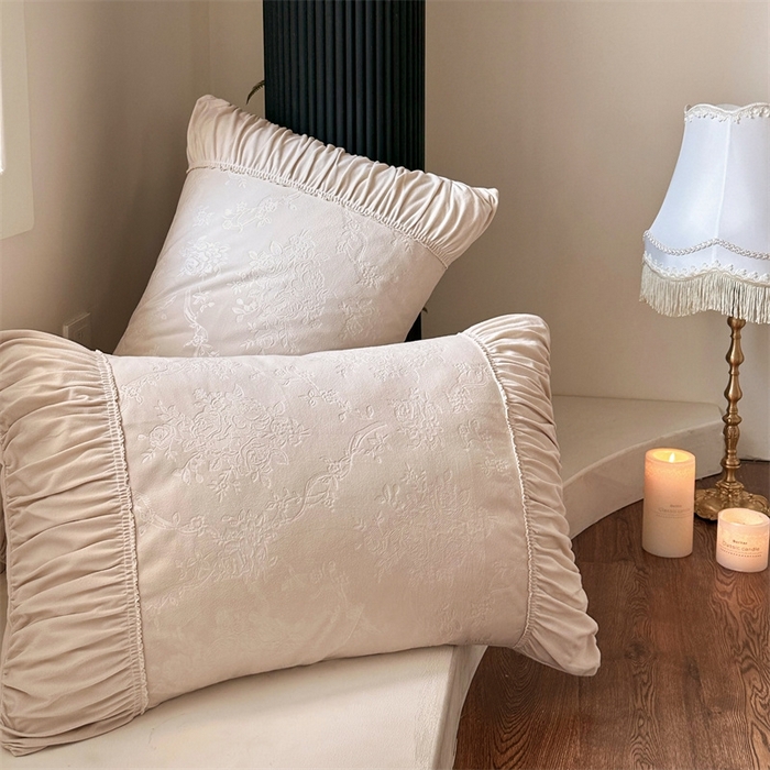 91家纺网 家纺一手货源 找家纺 （总）金奇达家纺 2025新款羽零™空气拉绒四件套热压纹四件套-【爱丽莎】 热压纹【爱丽莎】系列，标准号全网控价（折后券后）不低于218元 会员减45元