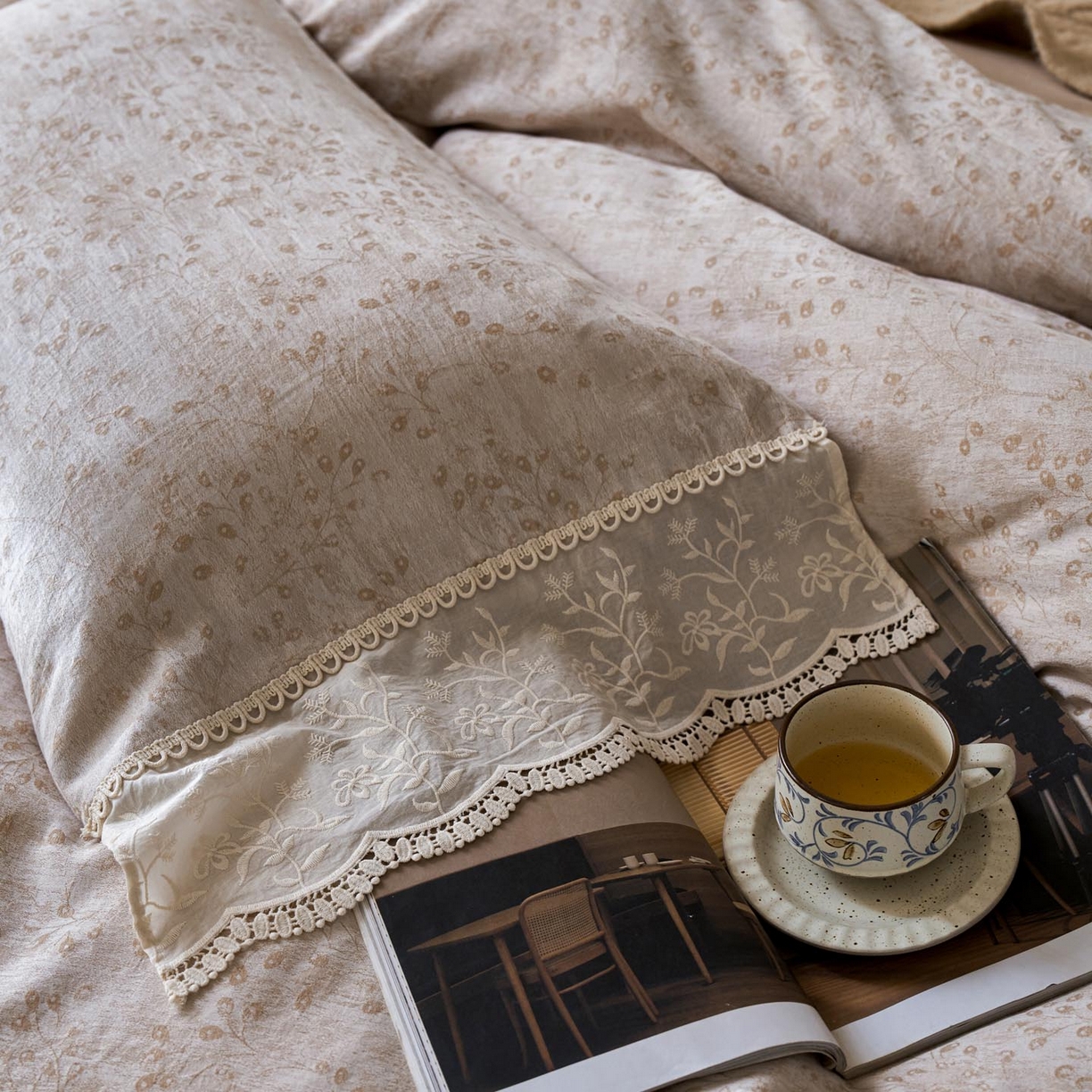 91家纺网 家纺一手货源 找家纺 涵宸家纺 2025新款A类全棉磨毛色织提花花边四件套 云壑深