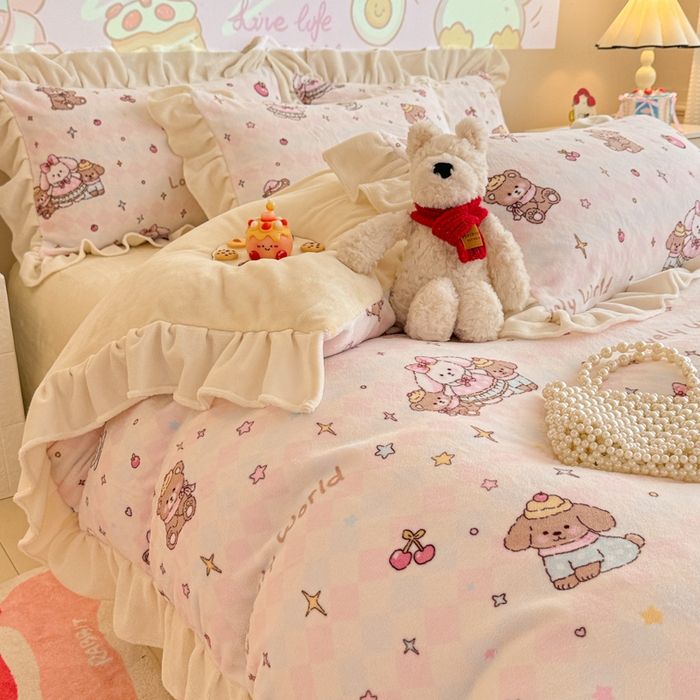 91家纺网 家纺一手货源 找家纺 芯贝儿 2025款加厚小清新花边牛奶绒卡通四件套 星星宠物