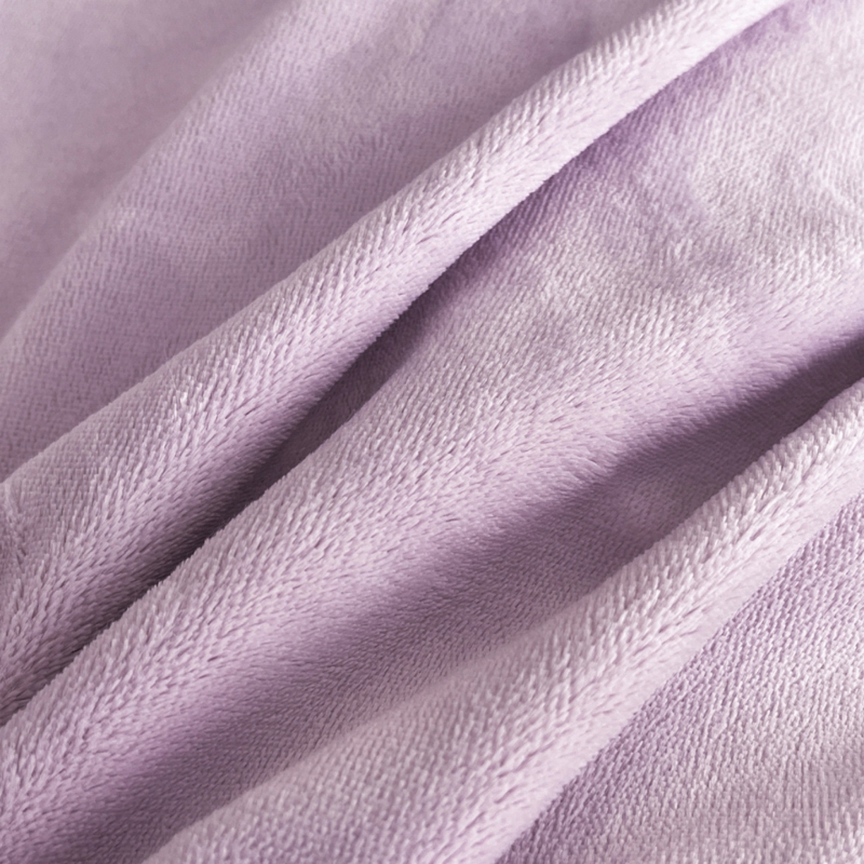 91家纺网 家纺一手货源 找家纺 露梦家纺 2025新款A类牛奶绒工艺款刺绣四件套-艾伦系列（提供买家秀） 艾伦-木槿紫