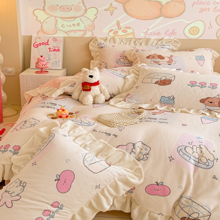 91家纺网 家纺一手货源 找家纺 芯贝儿 2025款加厚小清新花边牛奶绒卡通四件套 周末宠物园