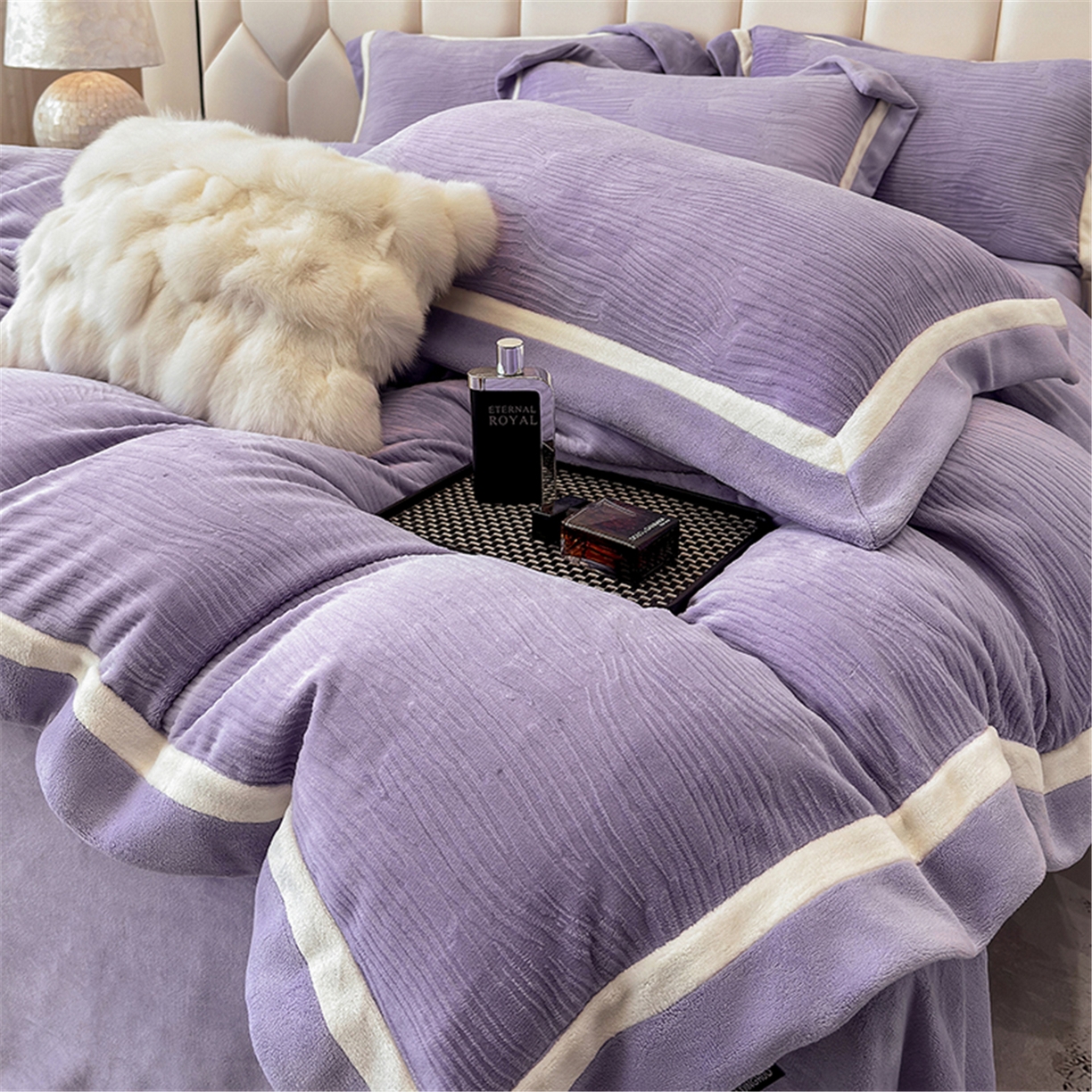 91家纺网 家纺一手货源 找家纺 家居1号家纺 2025新款230克全消光瑞丽牛奶绒烂花四件套（控价标准258加大278 会员优惠10元） 瑞丽-优雅紫