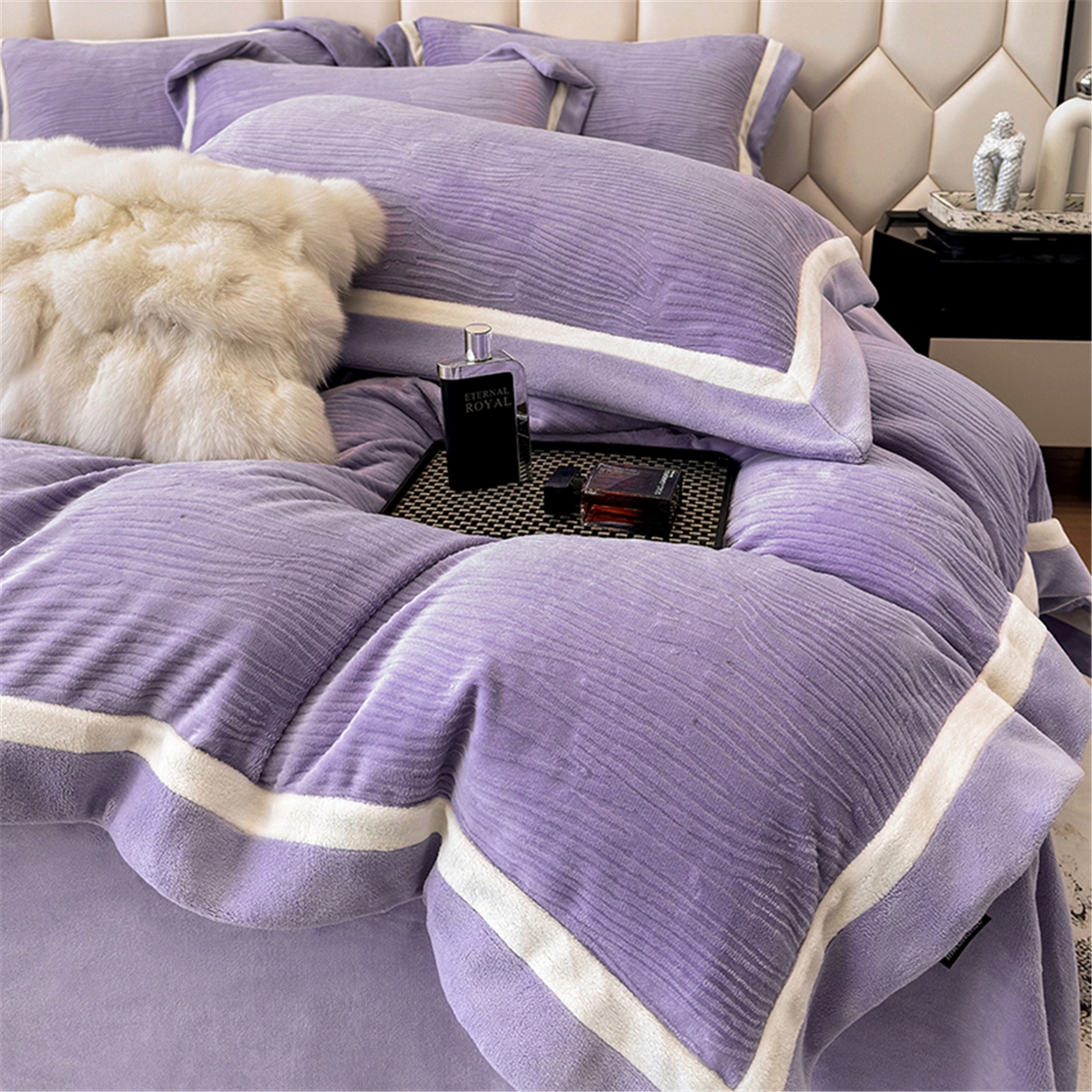 91家纺网 家纺一手货源 找家纺 家居1号家纺 2025新款230克全消光瑞丽牛奶绒烂花四件套（控价标准258加大278 会员优惠10元） 瑞丽-优雅紫