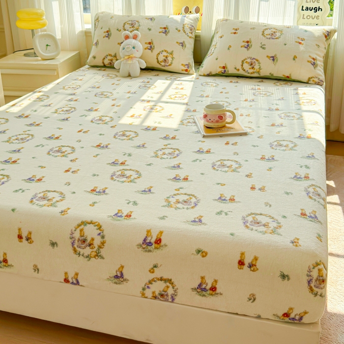 91家纺网 家纺一手货源 找家纺 澜妃 2025新款高克重软软糯糯牛奶绒单床笠CL系列（小红书推荐） CL-小兔幻境