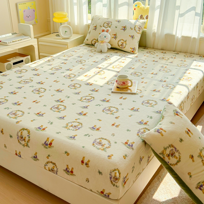 91家纺网 家纺一手货源 找家纺 澜妃 2025新款高克重软软糯糯牛奶绒单床笠CL系列（小红书推荐） CL-小兔幻境