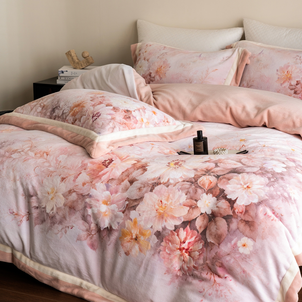 91家纺网 家纺一手货源 找家纺 （总）佳汐蓝家纺 2025新款全消光牛奶绒数码印花四件套-沁园春系列