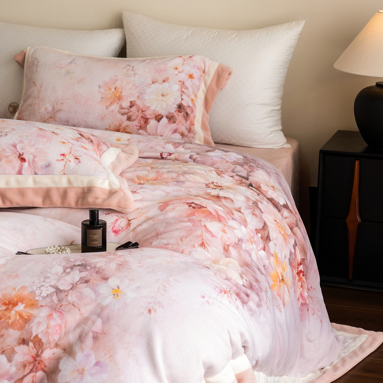 91家纺网 家纺一手货源 找家纺 （总）佳汐蓝家纺 2025新款全消光牛奶绒数码印花四件套-沁园春系列