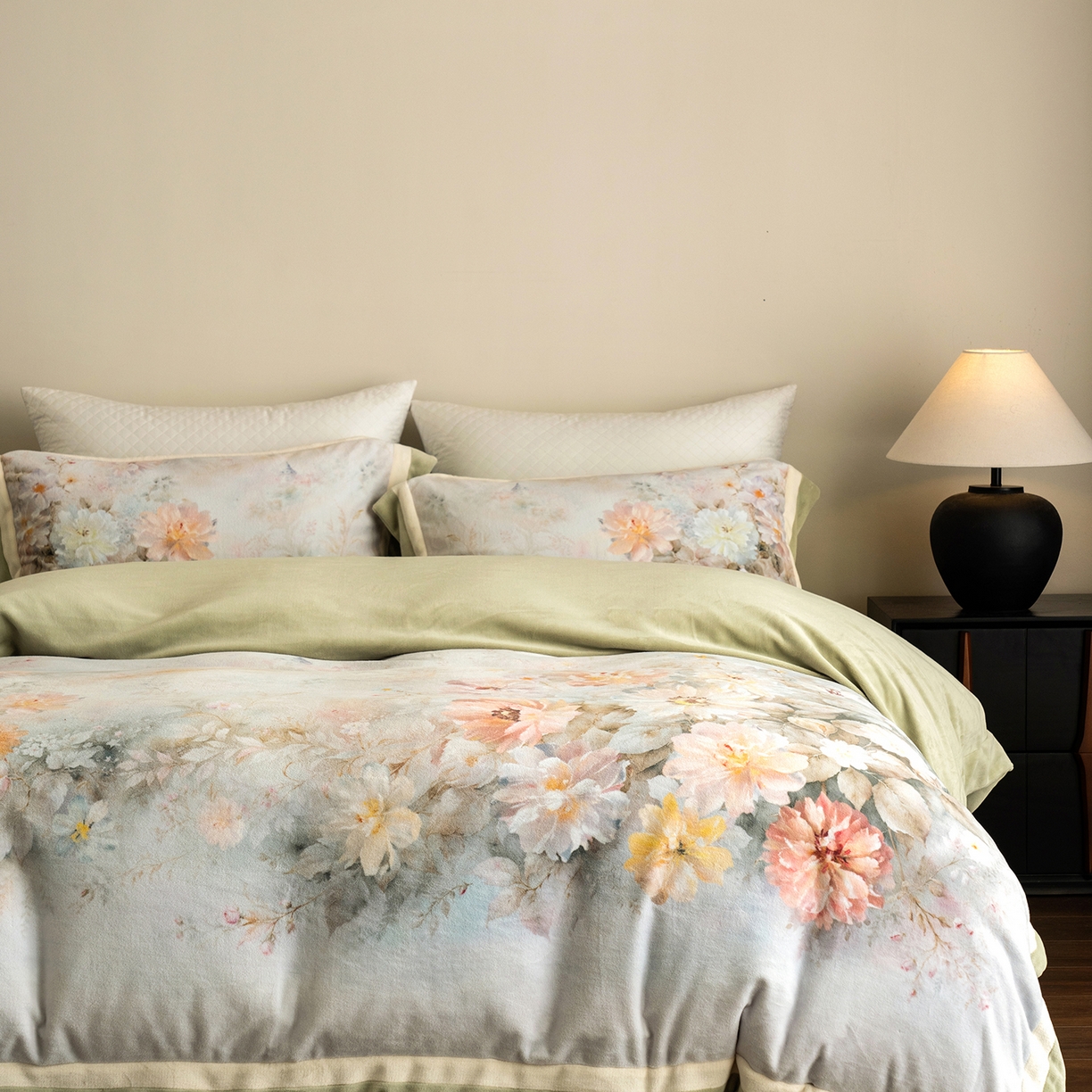 91家纺网 家纺一手货源 找家纺 佳汐蓝家纺 2025新款全消光牛奶绒数码印花四件套-沁园春系列 沁园春-绿