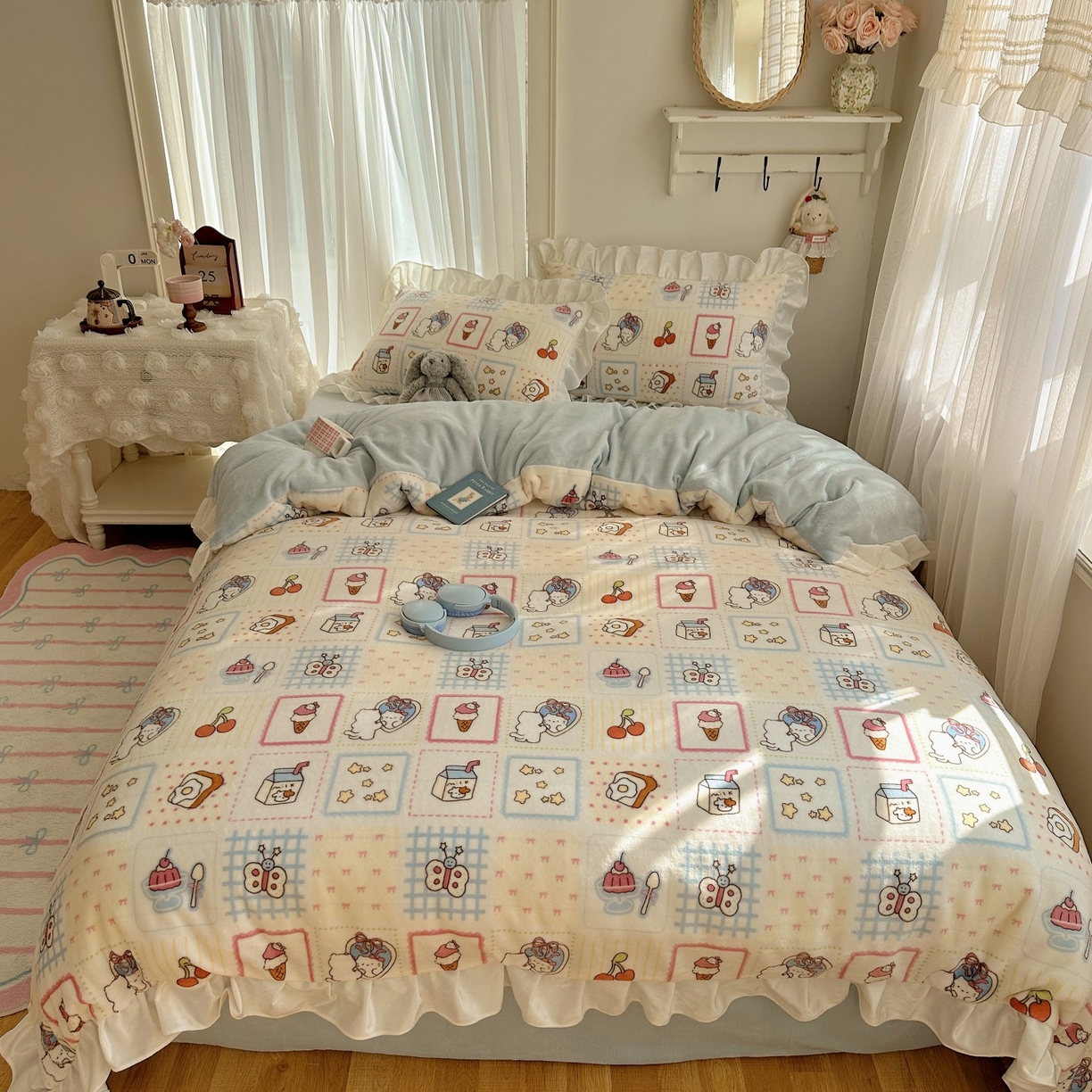 91家纺网 家纺一手货源 找家纺 （总）萝莉家纺 2025秋冬新品韩版花边款加厚牛奶绒四件套