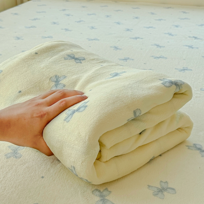 91家纺网 家纺一手货源 找家纺 澜妃 2025新款高克重软软糯糯牛奶绒单床单CD系列（小红书推荐） CD-梦幻