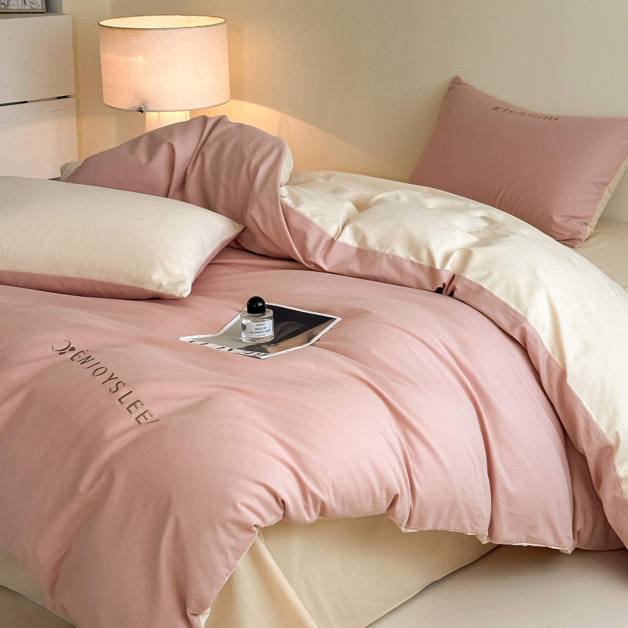 91家纺网 家纺一手货源 找家纺 （总）拼社家纺 2025秋冬A类全棉加厚磨毛四件套刺绣纯棉不掉毛四件套-缪斯（提供买家秀）