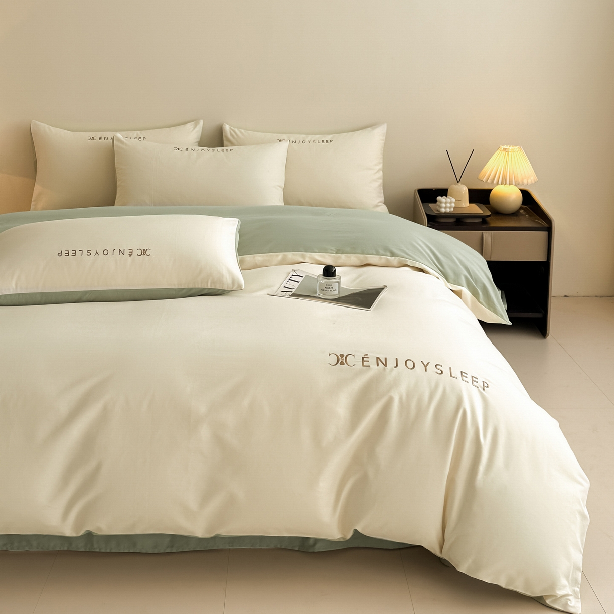 91家纺网 家纺一手货源 找家纺 拼社家纺 2025秋冬A类全棉加厚磨毛四件套刺绣纯棉不掉毛四件套-缪斯（提供买家秀） 缪斯-奶酪黄+抹茶绿