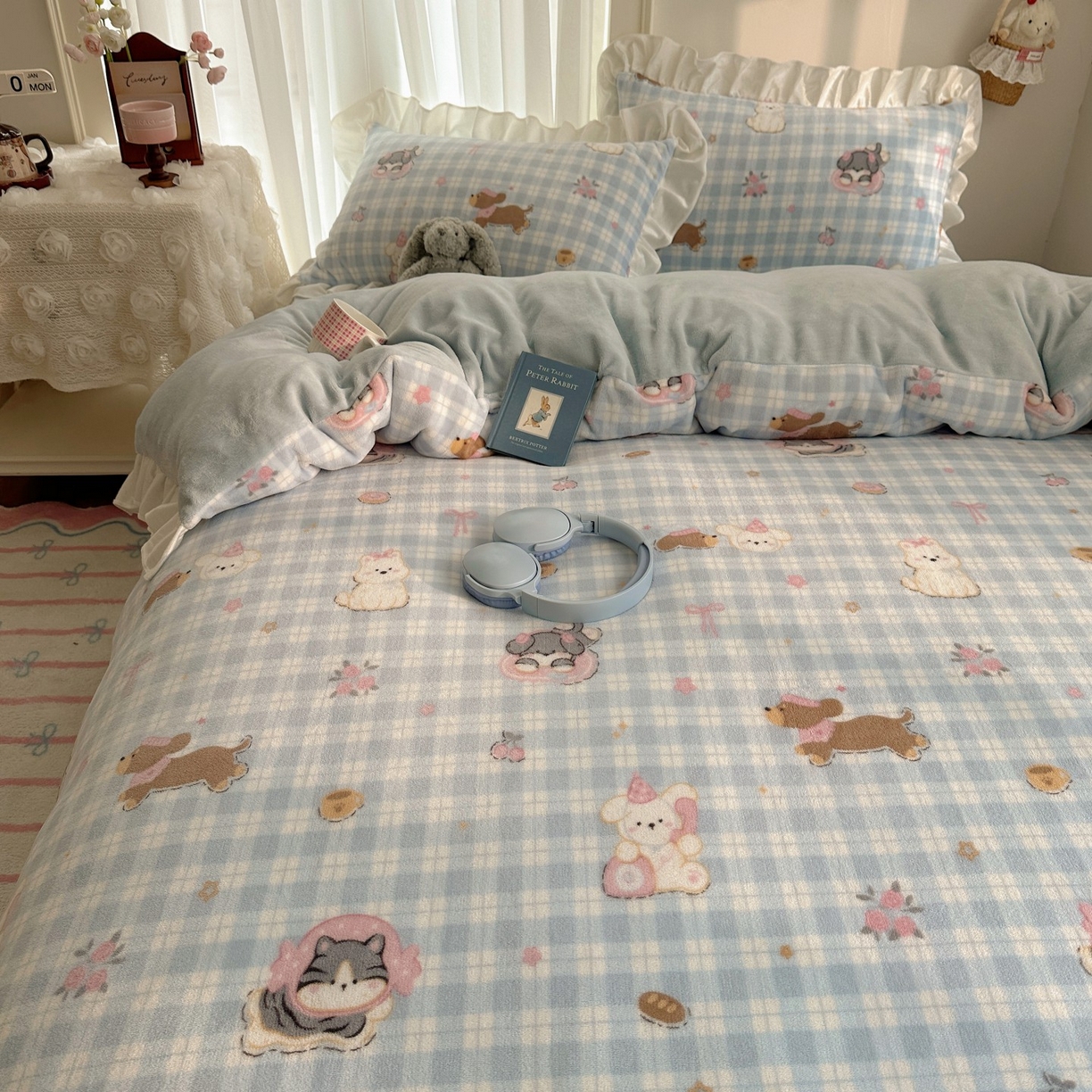 91家纺网 家纺一手货源 找家纺 （总）萝莉家纺 2025秋冬新品韩版花边款加厚牛奶绒四件套