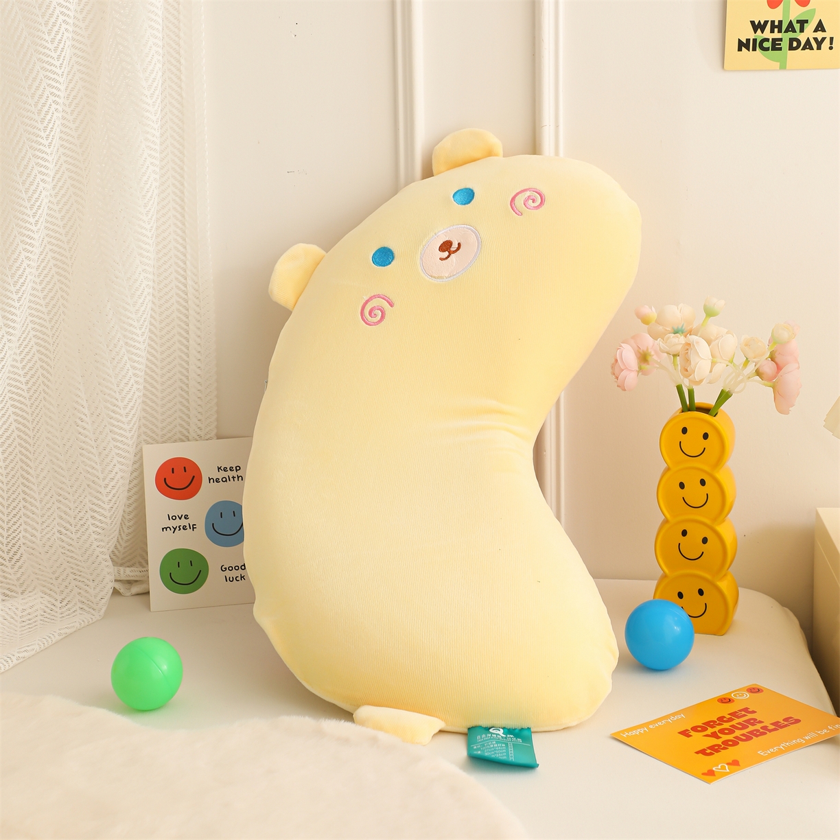 91家纺网 家纺一手货源 找家纺 芯洲 2025新款条绒月亮枕记忆枕卡通可爱小熊秋冬宿舍枕头枕芯 绒绒小熊-黄