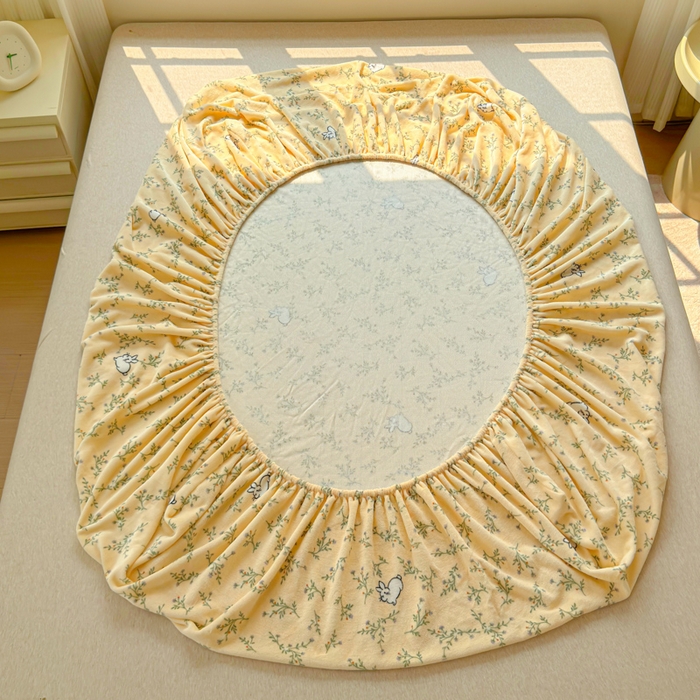 91家纺网 家纺一手货源 找家纺 澜妃 2025新款高克重软软糯糯牛奶绒单床笠CL系列（小红书推荐） CL-枝枝兔